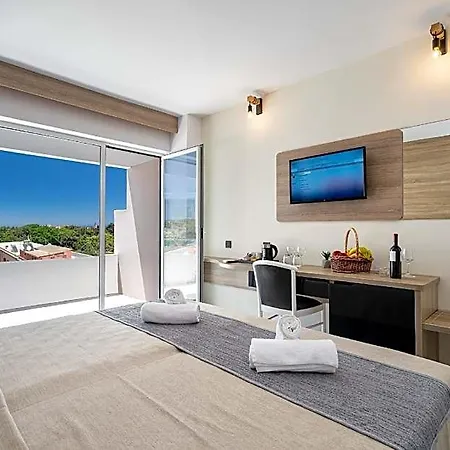 Hotel Castellum - Rhodes City